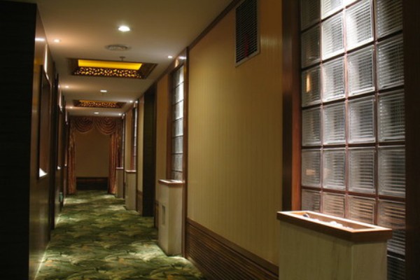 享受尊贵时光，重庆高端汽蒸桑拿按摩新体验